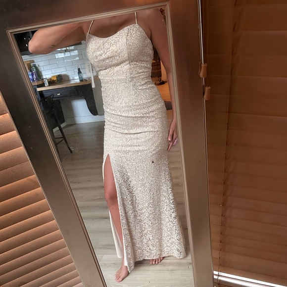 David's Bridal Cream Lace Prom Dress - Picture 1 of 3